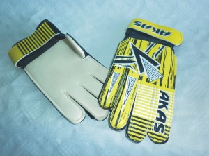  brankařské rukavice AKAS, žlutá